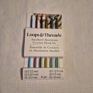 Loops & Threads 6 piece crochet hooks sizes E 3.5 through J 6mm, New